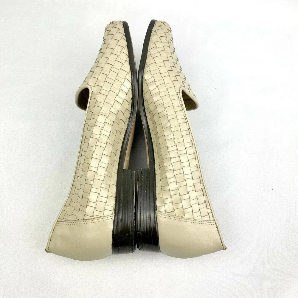 Trotters Women Liz Loafers Flats Beige Woven Leather Slip on Shoes Size 8